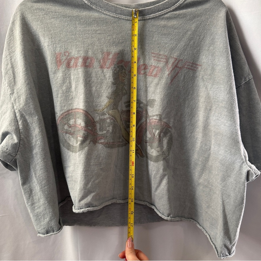Van Halen Boxy Cropped Tee with Pin-Up Motorcycle Graphic S/M - Picture 9 of 10